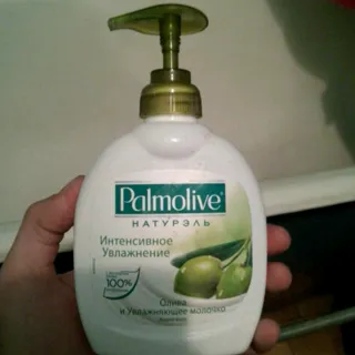 Palmolive Naturel Intensive Moisturizing Liquid Soap Olive and Moisturizing Milk 300ml — photo 5