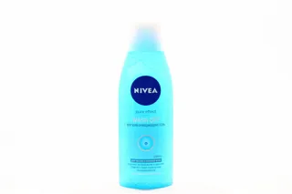 Nivea Wash Off Soft Cleansing Gel for Clear Matte Skin with Magnolia Extract 200ml — photo 4