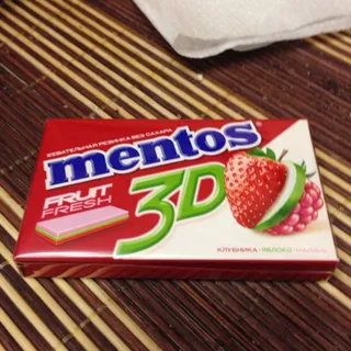 Mentos 3D Chewing Gum Strawberry-Apple-Raspberry 33.6g — photo 2