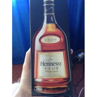 Hennessy VSOP Cognac 6 years Gift Box 0.35L — photo 5