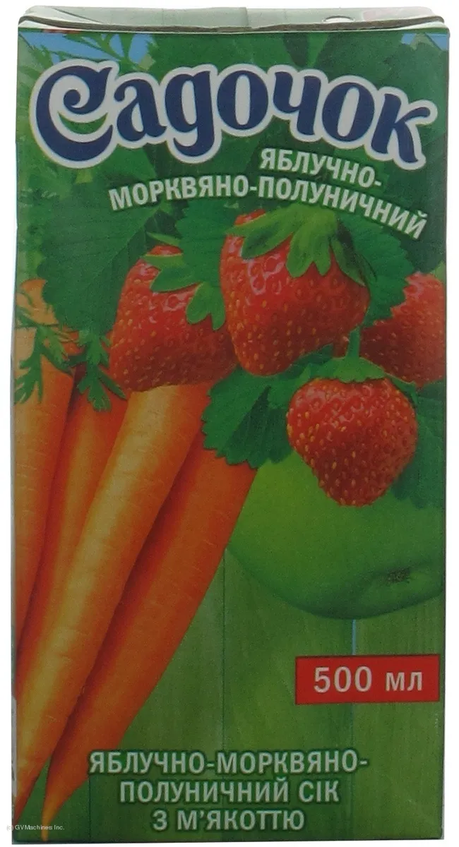 Sadochok apple-carrot-strawberry juice with pulp sterilized Tetra Pak 500ml