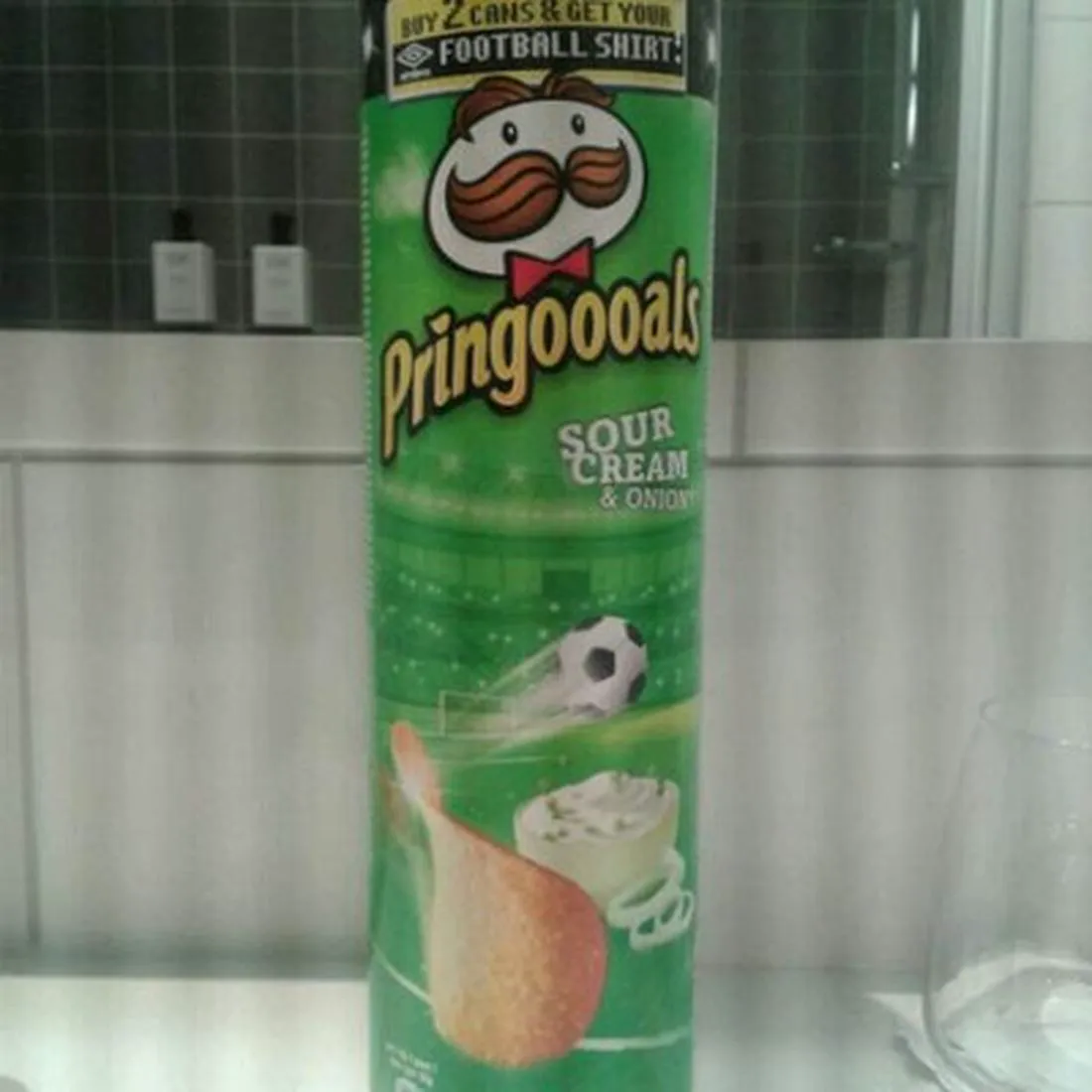 Pringles Sour Cream and Onion