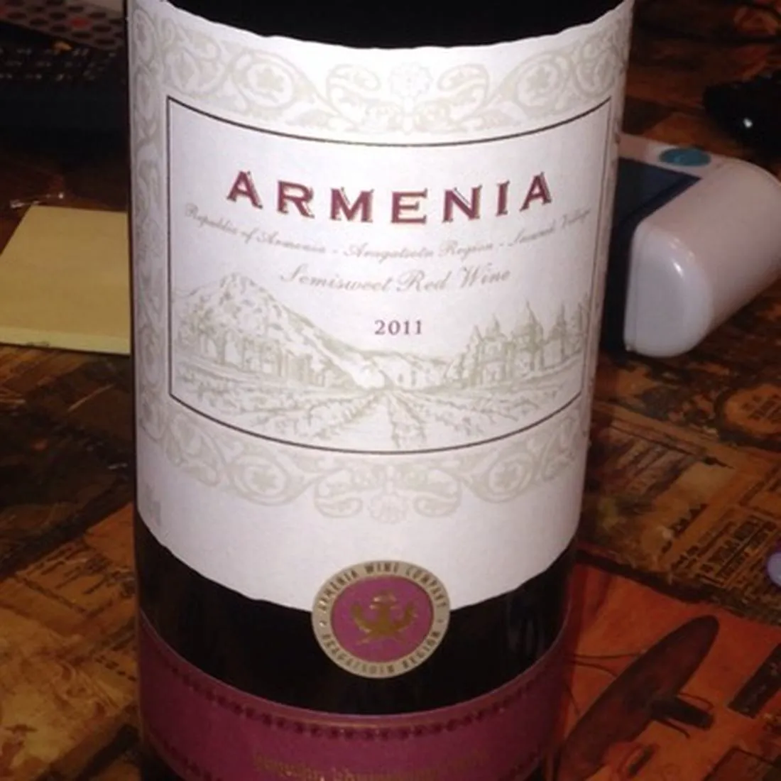 ARMENIA Aragotsotn Red Semi-Sweet Wine 10-15 Armenia Vine 0.75 L