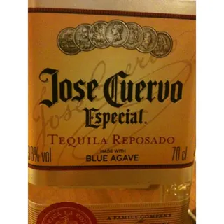 Jose Cuervo Especial Reposado Tequila 38% Glass Bottle 0.7L — photo 8