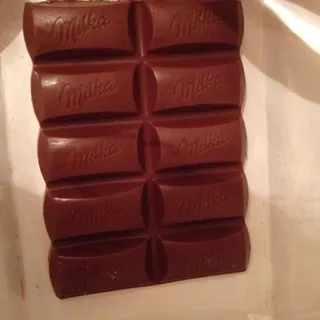 Milka Caramel Filled Chocolate 100g — photo 3