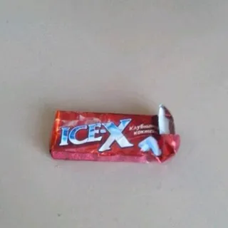 Ice-X chewing gum strawberry cocktail — photo 2