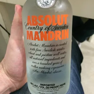 Absolut Mandarin Vodka 40% Glass Bottle 0.7L — photo 2
