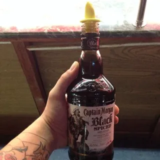Ром Captain Morgan 40% 700 мл скляна пляшка — фото 2