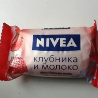 Nivea Strawberry and Milk Moisturizing Soap 90g — photo 6