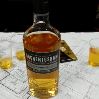 Whiskey Auchentoshan 40% 700ml glass bottle Scotland — photo 4