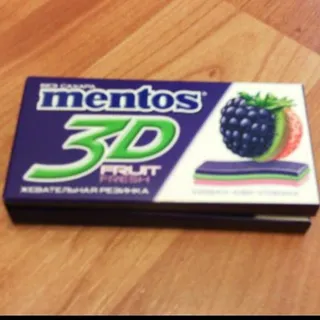 Mentos 3D Chewing Gum Blackberry Kiwi Strawberry 33g — photo 2