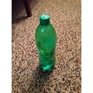 7UP Carbonated Drink Plastic Bottle 1L — photo 2