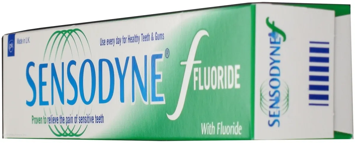 Зубна паста Sensodyne з фтором 75 мл