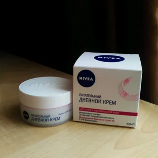 Nivea Almond Oil & Hydra IQ Nourishing Day Cream for Dry and Sensitive Skin 50ml — photo 4