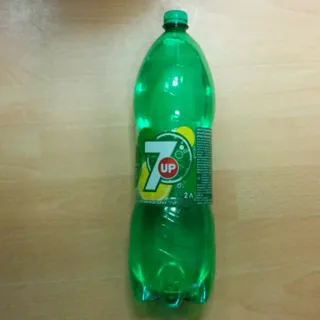 7UP Carbonated Drink Plastic Bottle 2L — photo 2