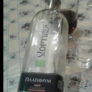 Vodka Ukraine Platinum 0.5L Shtof — photo 4