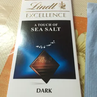 Lindt Excellence 100g Dark Chocolate with Sea Salt — photo 12
