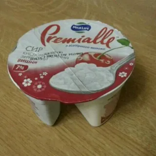 Premialle Grainy Cottage Cheese 7% 120g + Pasteurized Cherry Filling 30g Plastic Cup — photo 2