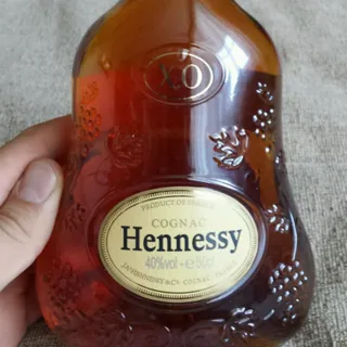 Hennessy VS Cognac 40% 0.5L Gift Box — photo 9