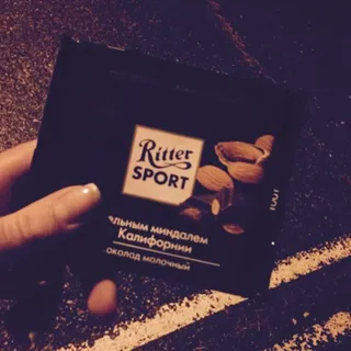 Ritter Sport Milk Chocolate with Whole Almonds 100g — photo 4