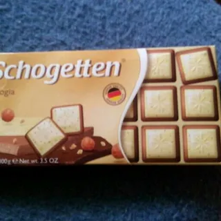 Shogetten Trilogy Milk White Chocolate with Fruit Filling 100g — photo 2