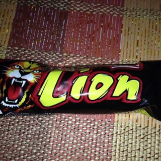 Lion Chocolate Bar 44g Standard — photo 5