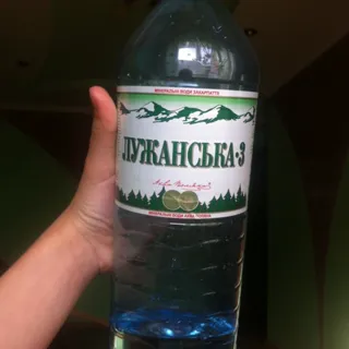 Aqua Polyana Luzhanska Sparkling Mineral Water Plastic Bottle 1.5L — photo 3