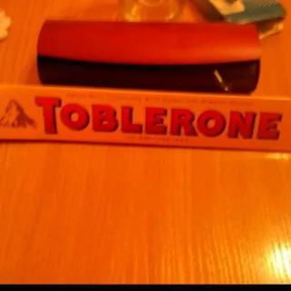 Toblerone Milk Chocolate 100g — photo 3