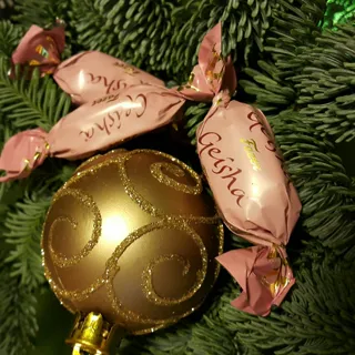 Fazer Geisha Candies with Grated Nuts 150g — photo 5