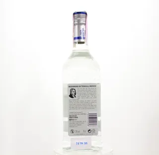 Jose Cuervo Especial Silver Tequila 0.7L — photo 4