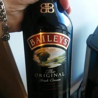 Лікер Baileys Оригінальний 17 Bailey & Co. 0.5 л — фото 4