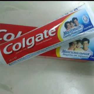 Зубна паста Colgate Максимальний захист від карієсу свіжа м'ята 100 мл — фото 3