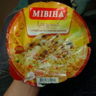 Mivina Homemade Noodles with Mushrooms and Cream Flavor Cup 110g — photo 4