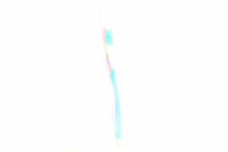 Oral-B 3-Effect Medium Soft Whitening Toothbrush 1pc — photo 5