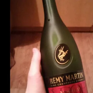 Remy Martin VSOP 0.7 — photo 2