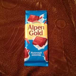 Alpen Gold Milk Chocolate 90g — photo 4