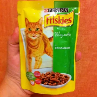 Friskies Rabbit Chunks in Gravy Cat Food 100g — photo 7