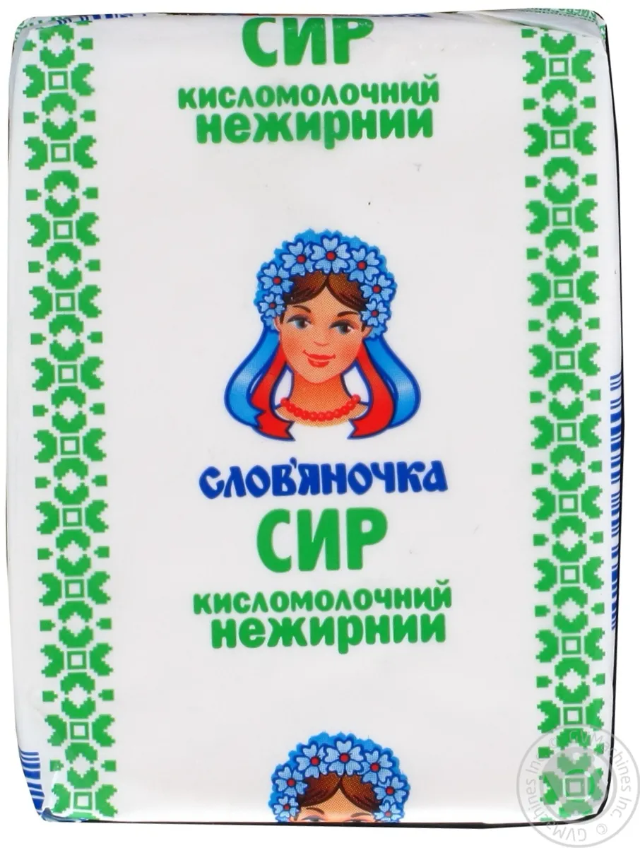 Сир Слов'Яночка Кисломолочний Нежирний 200г
