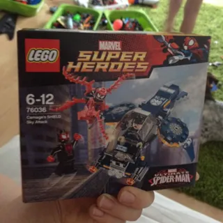Lego Marvel Spiderman - Carnage Sky Attack Shield - 76036 — photo 3