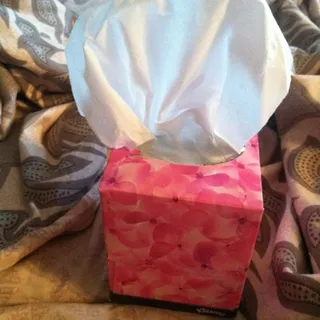 Паперові серветки Kleenex Collection 100 шт. 235 г у коробці — фото 8