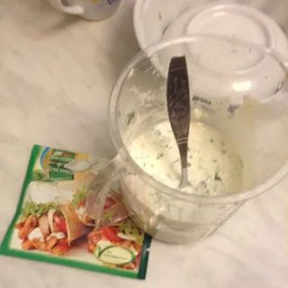 Knorr Seasoning Shawarma Homemade Style with Tender Garlic Sauce 32g — photo 3