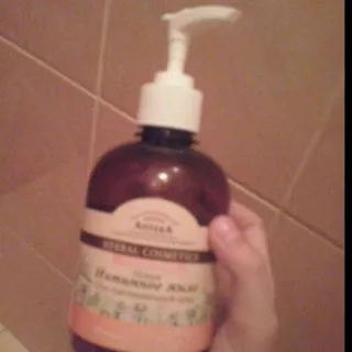 Zelenaia Apteka Intimate Hygiene Gel Chamomile 370ml — photo 3