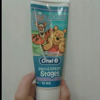 Зубна паста Oral-b Pro-Expert Stages Berry Bubble проти карієсу для дітей 75 мл — фото 10