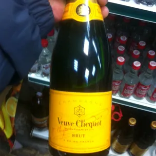 Veuve Cliquot Y.Lab Champagne 0.75 — photo 3