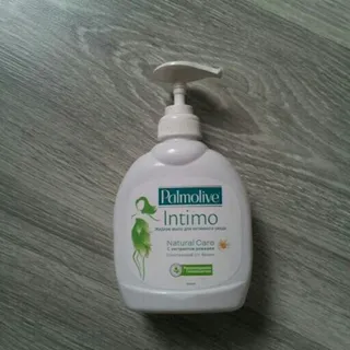 Рідке мило Palmolive Intimo Natural Care з екстрактом ромашки 300 мл — фото 3