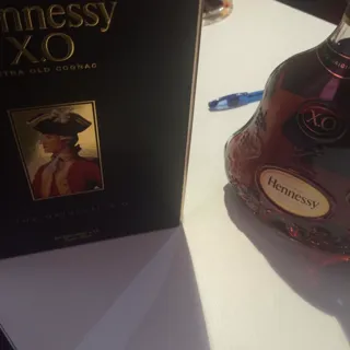 Hennessy XO Cognac 20 years Gift Box 0.7L — photo 8