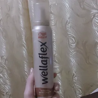 Wellaflex Shine & Hold 5 Super Strong Hair Mousse 200ml — photo 5