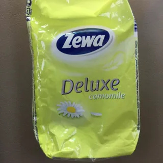 Zewa Deluxe Chamomile Paper Tissues 3-Ply 10 pcs — photo 5