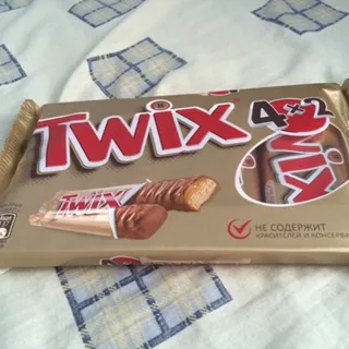 Twix biscuit and caramel in milk chocolate 220g — photo 5