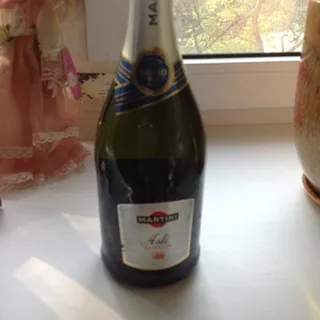 Martini Asti Italian White Semi-Sweet Sparkling Wine Gift 0.75L — photo 6